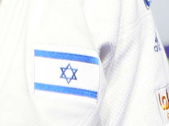 Saudi Judoka refuses handshake with Israeli competitor at Grand Prix