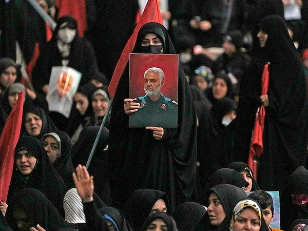 Iran blames U.S. and Israel for Soleimani memorial ceremony attack