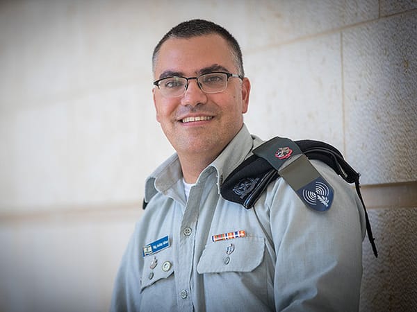 Terrorists from Ra'anana attack initially planned to assassinate IDF's Arabic-language spokesman