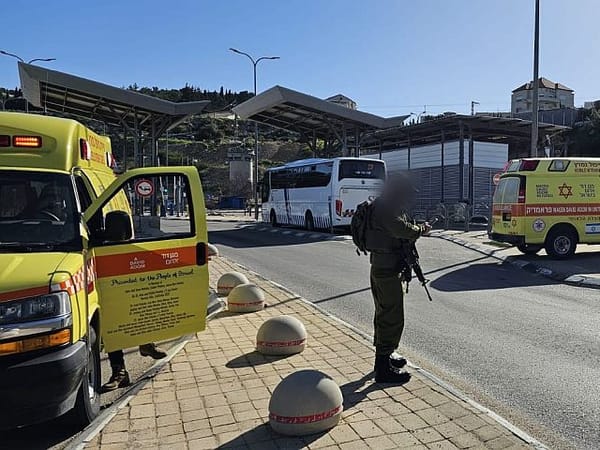 Terrorist attack south of Jerusalem: injuries reported, terrorist shot dead