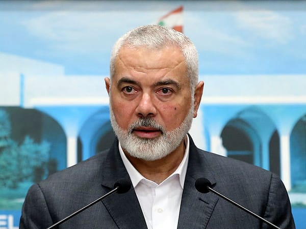 Ismail Haniyeh meets with Chinese Foreign Ministry delegation for talks