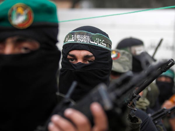 Hamas reports arrest of 10 'spies and provocateurs' from Ramallah's intelligence services