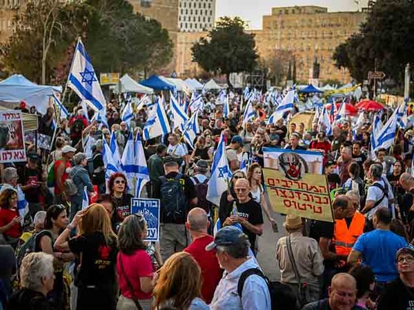 Anti-government demonstrations take place outside Knesset for third straight night