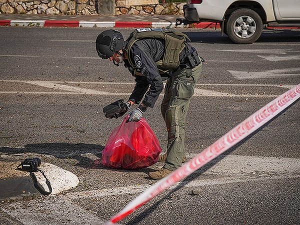 Sirens in Kiryat Shmona: rocket fire from Lebanon