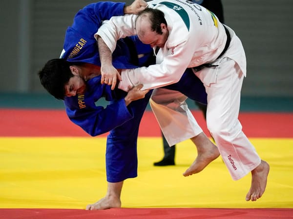 'We support Israel', says former Iranian judo coach