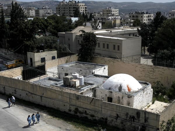 Four Israelis rescued by military after attempt to reach Yosef's Tomb in Nablus