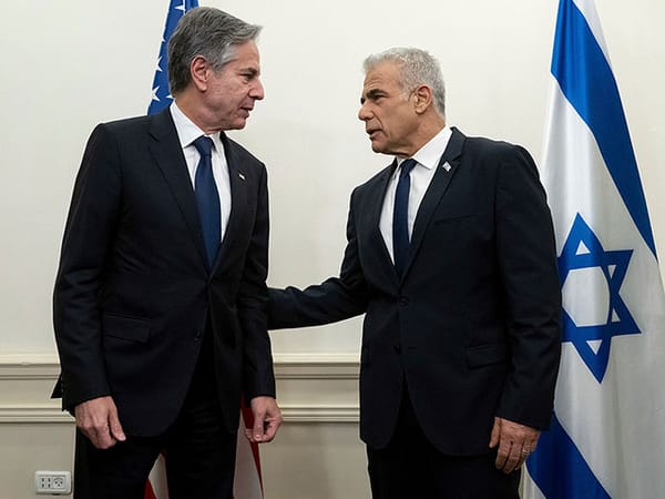 Lapid tells Blinken that Netanyahu has no political excuses to turn down hostage deal