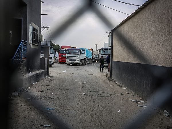 Kerem Shalom Crossing into Gaza closed after Hamas rocket attack on area