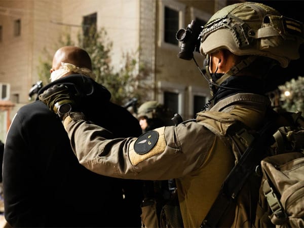 IDF raids in Hebron and Qalqilya