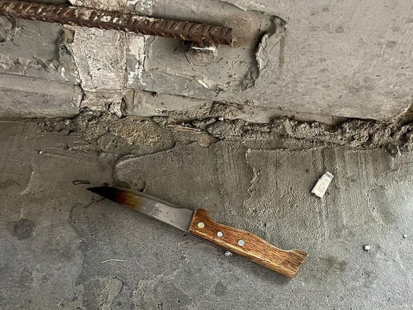 Arab man arrested in Hebron for attempted knife attack on border guards